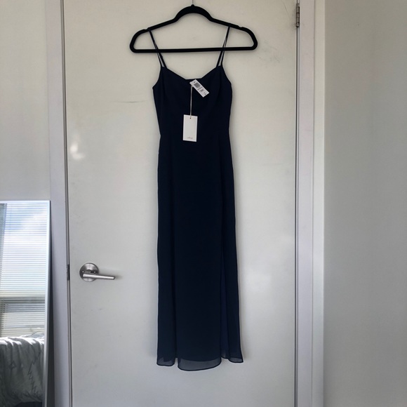 Aritzia Dresses & Skirts - SOLD OUT Aritzia Wilfred Destination Dress in Navy